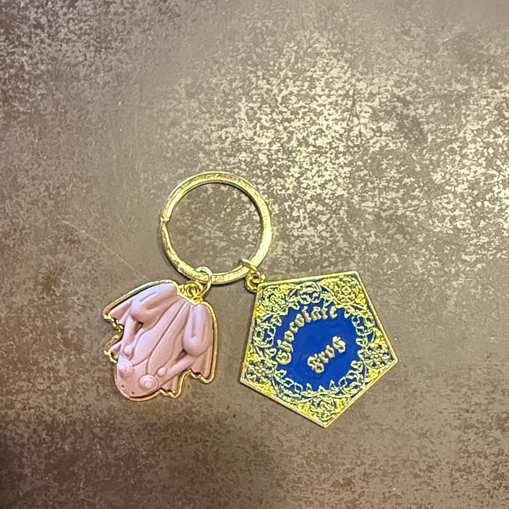 Harry Potter Chocolate Frog Gold Keychain